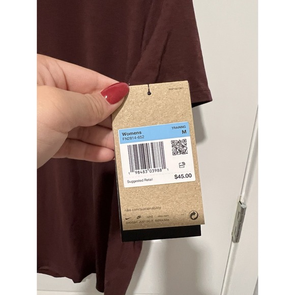 Nike Women's One Relaxed Dri-FIT Short-Sleeve Top Burgundy Crush Medium NWT $45 - Picture 10 of 10